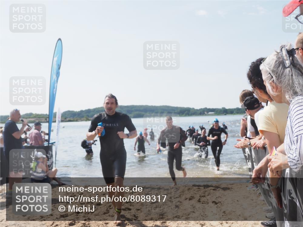 22.06.2025 - Viking Triathlon MichiJ http://msf.ph/oto/8089317 22.06.2025 10:37:27 Schwimmen 21, 34, 131, 141, 163, 180, 187, 233, 253, 312, 316, 344, 370, 383, 456, 639 meine-sportfotos.de