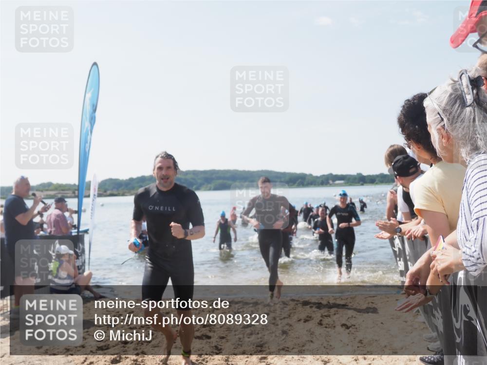 22.06.2025 - Viking Triathlon MichiJ http://msf.ph/oto/8089328 22.06.2025 10:37:27 Schwimmen 21, 34, 131, 141, 163, 180, 187, 233, 253, 312, 316, 344, 370, 383, 456, 639 meine-sportfotos.de