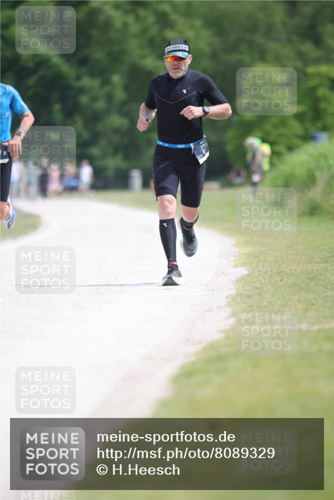 22.06.2025 - Viking Triathlon H.Heesch http://msf.ph/oto/8089329 22.06.2025 12:58:21 Laufen 28, 173, 237 meine-sportfotos.de
