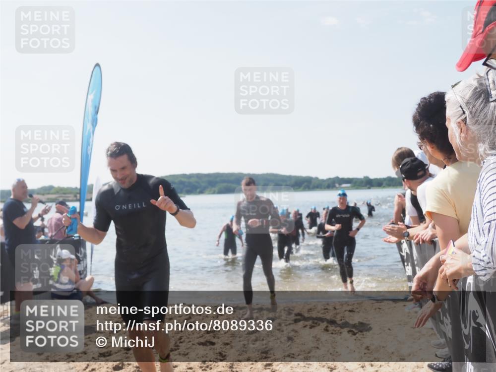 22.06.2025 - Viking Triathlon MichiJ http://msf.ph/oto/8089336 22.06.2025 10:37:28 Schwimmen 21, 34, 131, 141, 163, 177, 180, 187, 233, 253, 312, 316, 344, 370, 383, 456, 639 meine-sportfotos.de