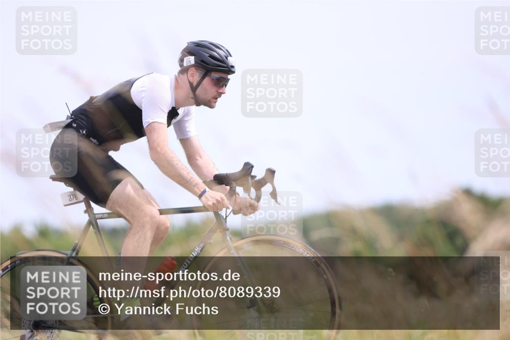 22.06.2025 - Viking Triathlon Yannick Fuchs http://msf.ph/oto/8089339 22.06.2025 13:20:54 Radfahren 39, 378, 636 meine-sportfotos.de