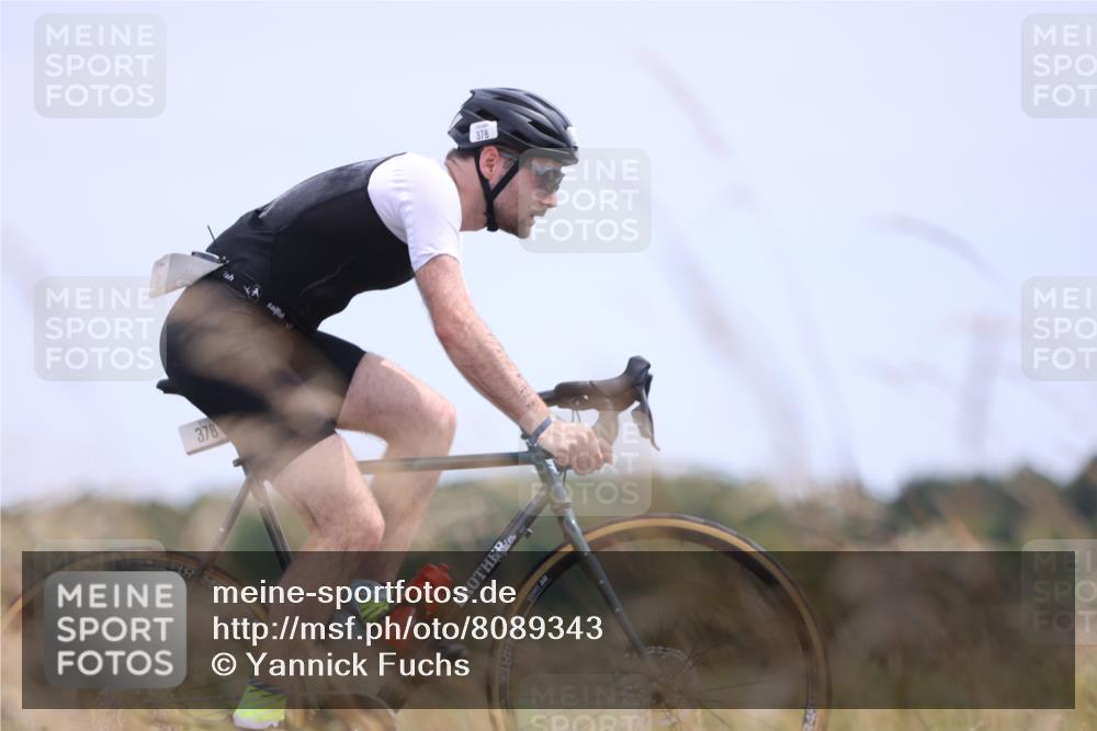 22.06.2025 - Viking Triathlon Yannick Fuchs http://msf.ph/oto/8089343 22.06.2025 13:20:55 Radfahren 39, 378, 636 meine-sportfotos.de