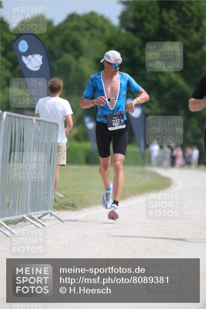 22.06.2025 - Viking Triathlon H.Heesch http://msf.ph/oto/8089381 22.06.2025 12:58:23 Laufen 28, 173, 237 meine-sportfotos.de