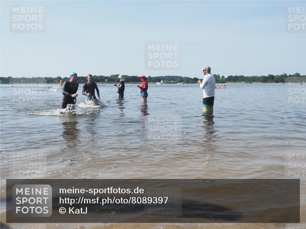 22.06.2025 - Viking Triathlon KatJ http://msf.ph/oto/8089397 22.06.2025 10:25:03 Schwimmen 4, 521 meine-sportfotos.de