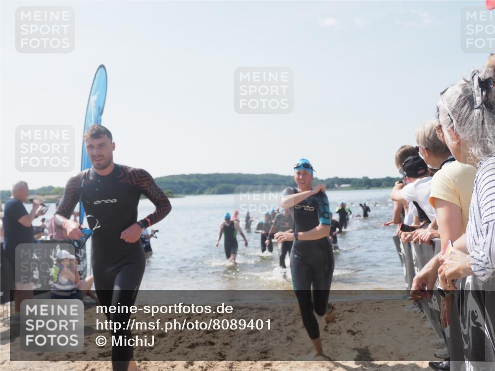 22.06.2025 - Viking Triathlon MichiJ http://msf.ph/oto/8089401 22.06.2025 10:37:30 Schwimmen 21, 34, 131, 141, 163, 177, 180, 187, 233, 245, 253, 312, 316, 344, 383, 456, 614, 639 meine-sportfotos.de