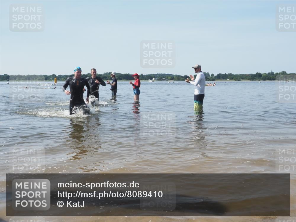 22.06.2025 - Viking Triathlon KatJ http://msf.ph/oto/8089410 22.06.2025 10:25:04 Schwimmen 4, 521 meine-sportfotos.de