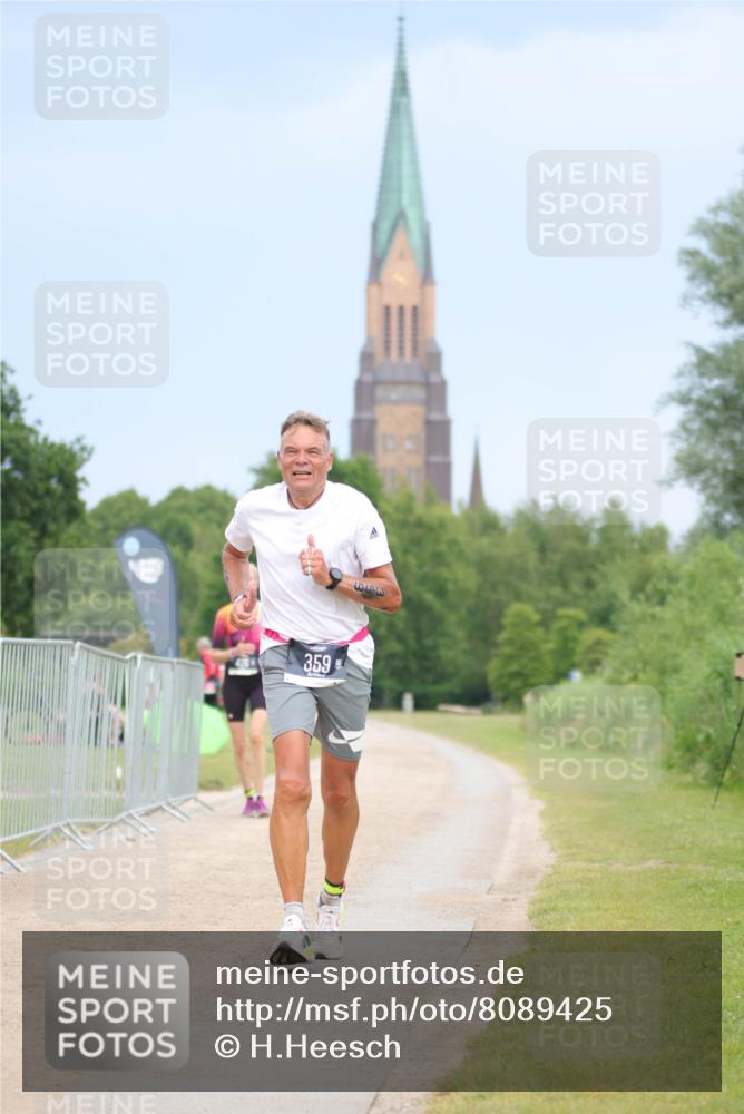 22.06.2025 - Viking Triathlon H.Heesch http://msf.ph/oto/8089425 22.06.2025 16:53:09 Laufen 359 meine-sportfotos.de