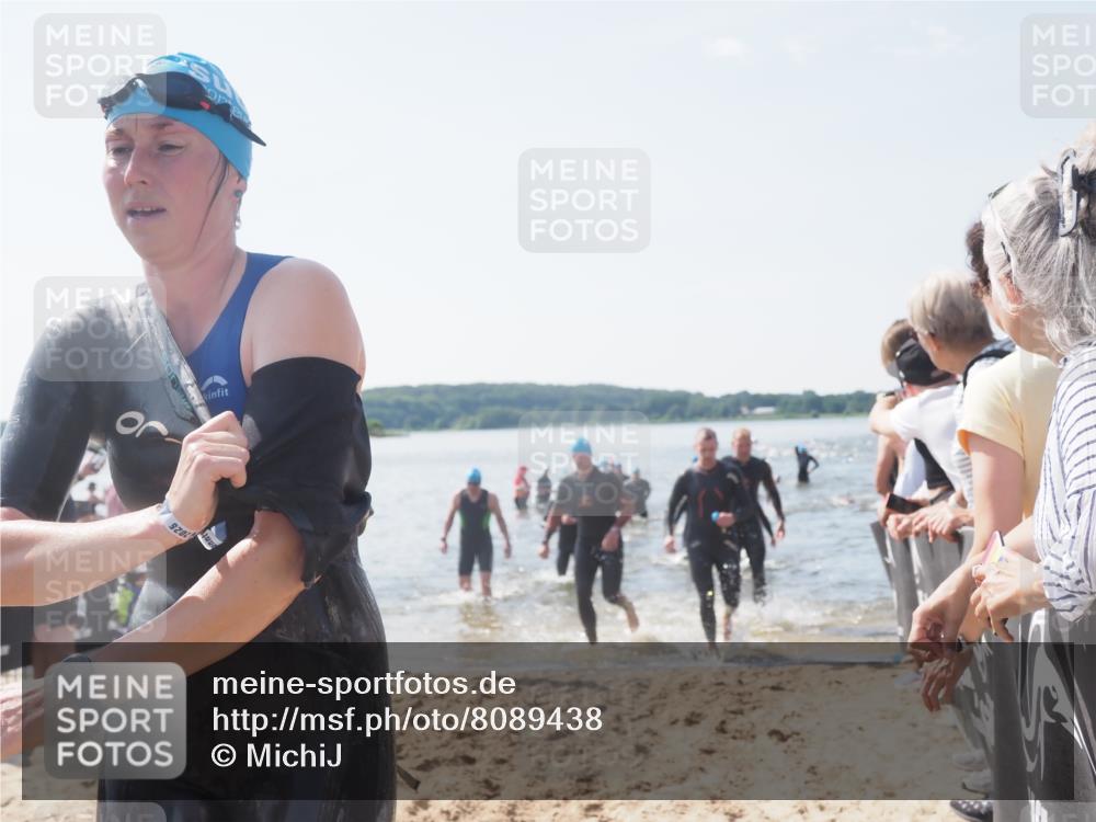 22.06.2025 - Viking Triathlon MichiJ http://msf.ph/oto/8089438 22.06.2025 10:37:31 Schwimmen 21, 34, 131, 141, 163, 177, 180, 187, 245, 253, 312, 316, 344, 383, 456, 614, 639 meine-sportfotos.de