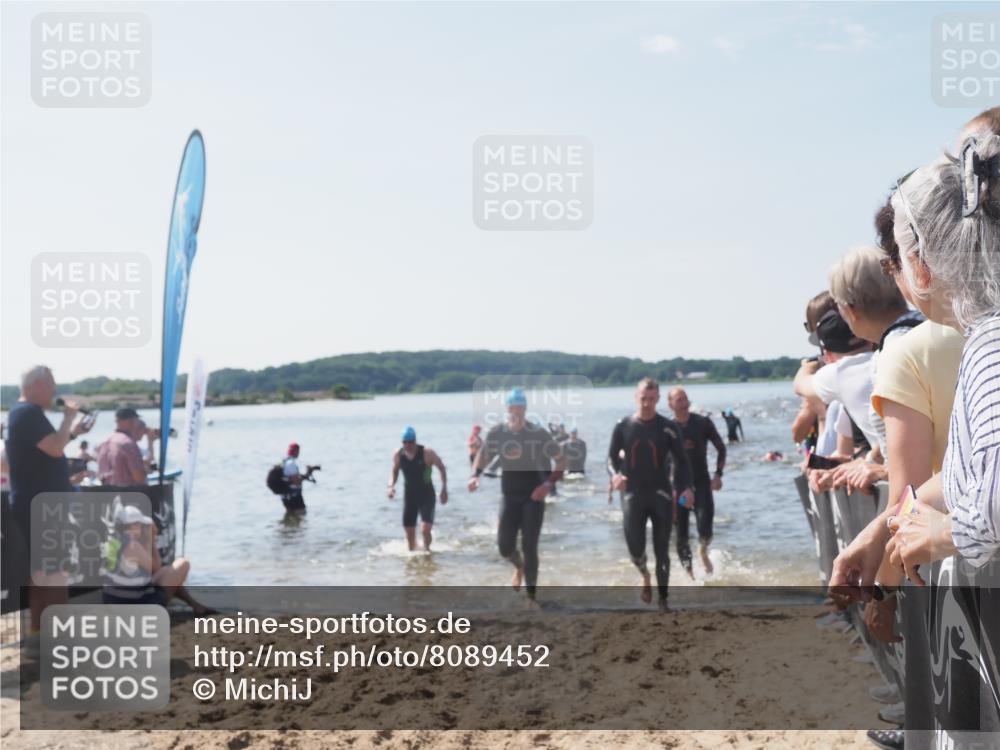 22.06.2025 - Viking Triathlon MichiJ http://msf.ph/oto/8089452 22.06.2025 10:37:32 Schwimmen 21, 34, 131, 141, 163, 177, 180, 187, 245, 253, 312, 316, 344, 456, 506, 614, 639 meine-sportfotos.de