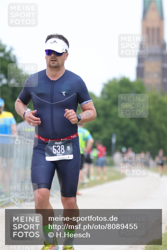 22.06.2025 - Viking Triathlon H.Heesch http://msf.ph/oto/8089455 22.06.2025 15:02:06 Laufen 221, 309, 434, 441, 538 meine-sportfotos.de
