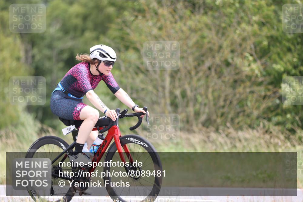22.06.2025 - Viking Triathlon Yannick Fuchs http://msf.ph/oto/8089481 22.06.2025 13:21:09 Radfahren 333, 412, 525, 615 meine-sportfotos.de