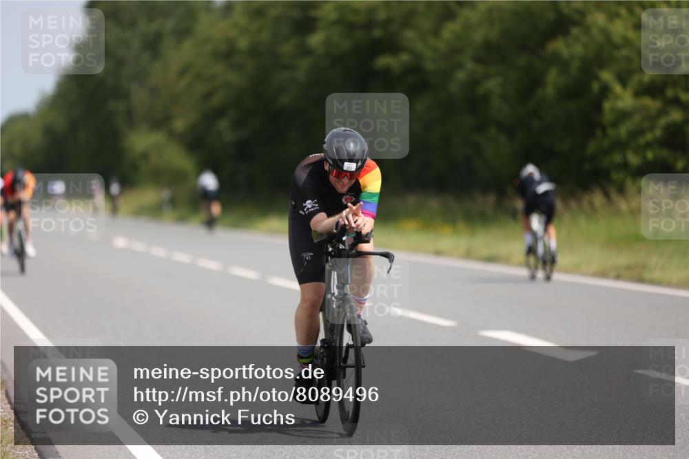 22.06.2025 - Viking Triathlon Yannick Fuchs http://msf.ph/oto/8089496 22.06.2025 11:49:59 Radfahren 11, 33, 150, 182, 257, 376, 638 meine-sportfotos.de