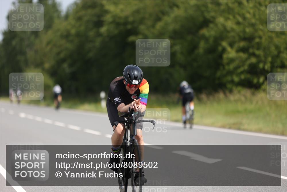 22.06.2025 - Viking Triathlon Yannick Fuchs http://msf.ph/oto/8089502 22.06.2025 11:49:59 Radfahren 11, 33, 150, 182, 257, 376, 638 meine-sportfotos.de