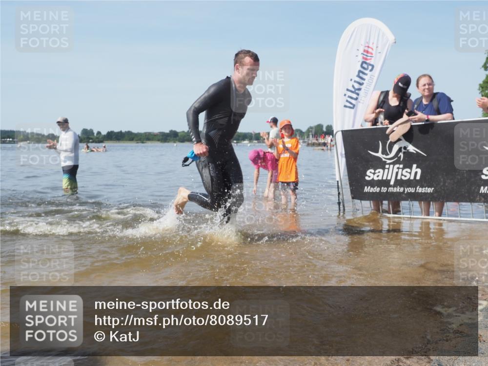 22.06.2025 - Viking Triathlon KatJ http://msf.ph/oto/8089517 22.06.2025 10:25:08 Schwimmen 4, 521 meine-sportfotos.de