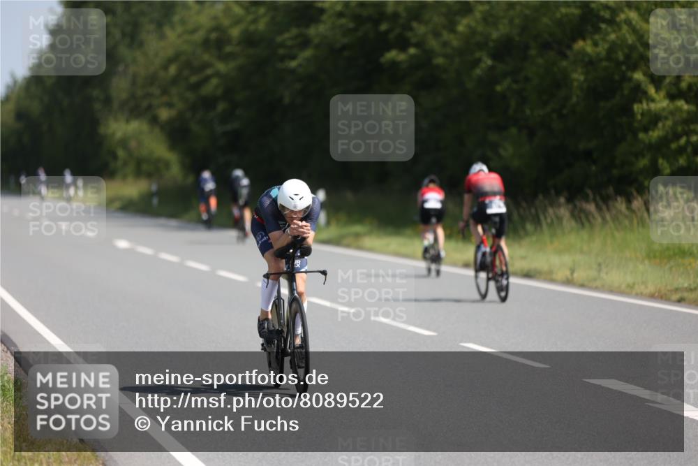 22.06.2025 - Viking Triathlon Yannick Fuchs http://msf.ph/oto/8089522 22.06.2025 11:04:53 Radfahren 156, 167, 182, 370, 557 meine-sportfotos.de