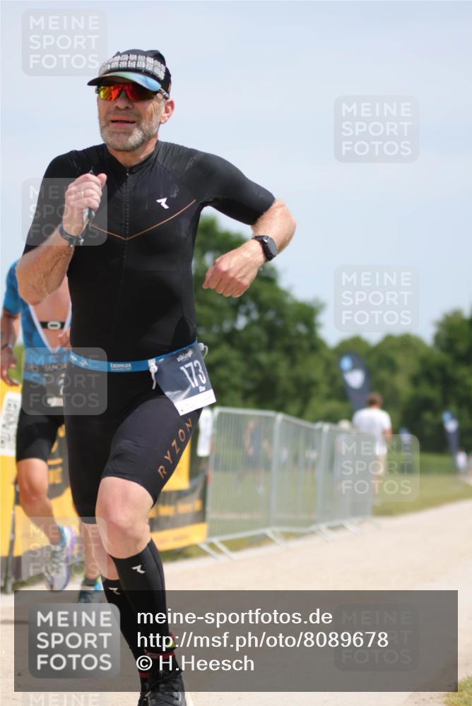 22.06.2025 - Viking Triathlon H.Heesch http://msf.ph/oto/8089678 22.06.2025 12:58:28 Laufen 173, 237 meine-sportfotos.de