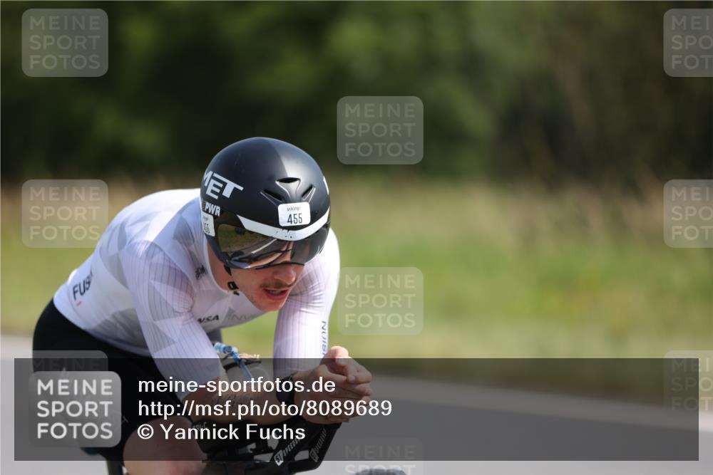 22.06.2025 - Viking Triathlon Yannick Fuchs http://msf.ph/oto/8089689 22.06.2025 11:05:27 Radfahren 79, 93, 141, 254, 408, 455, 661 meine-sportfotos.de