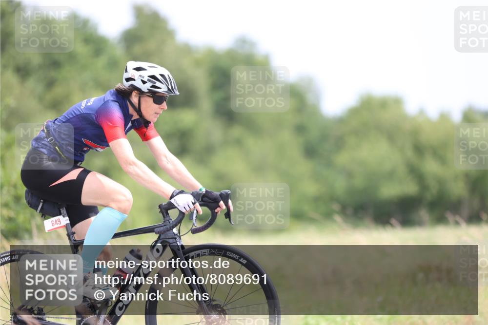 22.06.2025 - Viking Triathlon Yannick Fuchs http://msf.ph/oto/8089691 22.06.2025 13:21:32 Radfahren 460, 483, 489, 649 meine-sportfotos.de