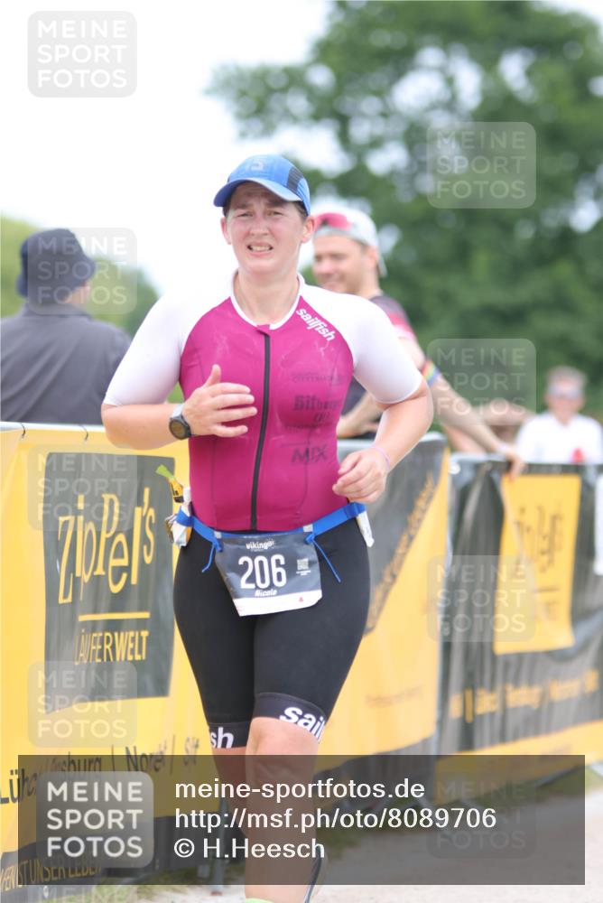 22.06.2025 - Viking Triathlon H.Heesch http://msf.ph/oto/8089706 22.06.2025 15:02:56 Laufen 19, 34, 38, 206, 465, 536 meine-sportfotos.de