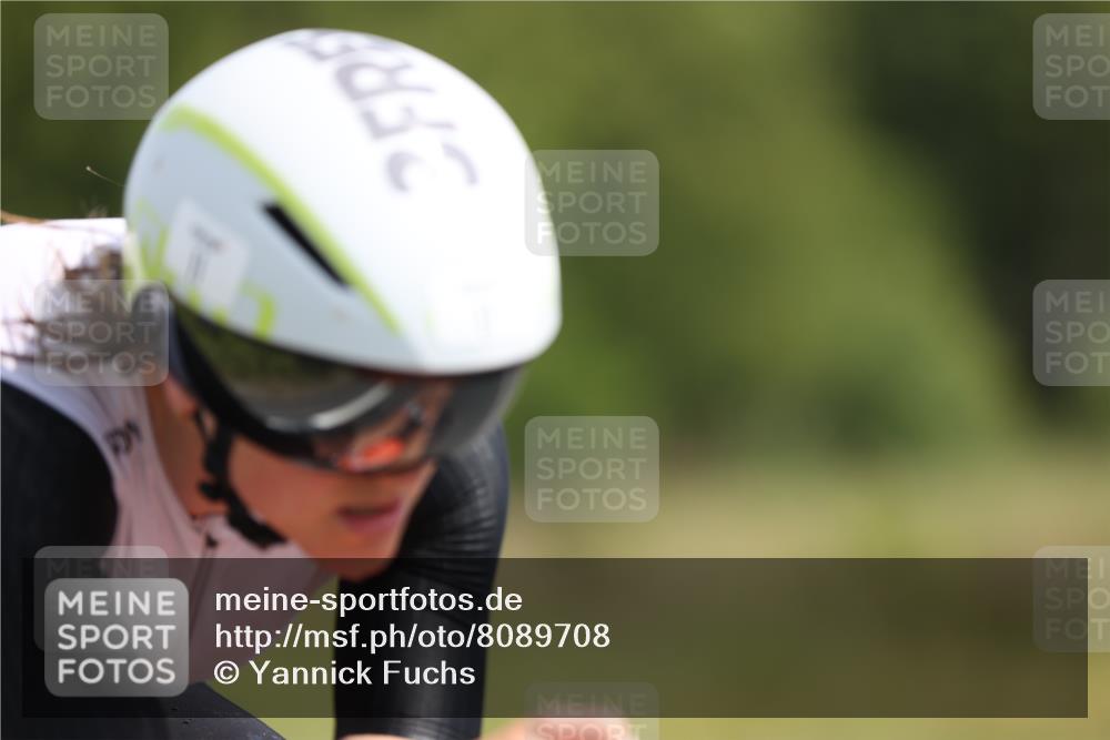 22.06.2025 - Viking Triathlon Yannick Fuchs http://msf.ph/oto/8089708 22.06.2025 11:50:04 Radfahren 11, 33, 150, 182, 257, 376, 553, 638 meine-sportfotos.de