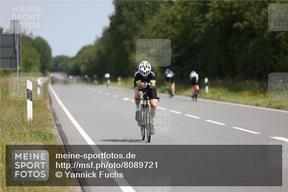 22.06.2025 - Viking Triathlon Yannick Fuchs http://msf.ph/oto/8089721 22.06.2025 11:50:16 Radfahren 72, 153, 523, 553, 639 meine-sportfotos.de