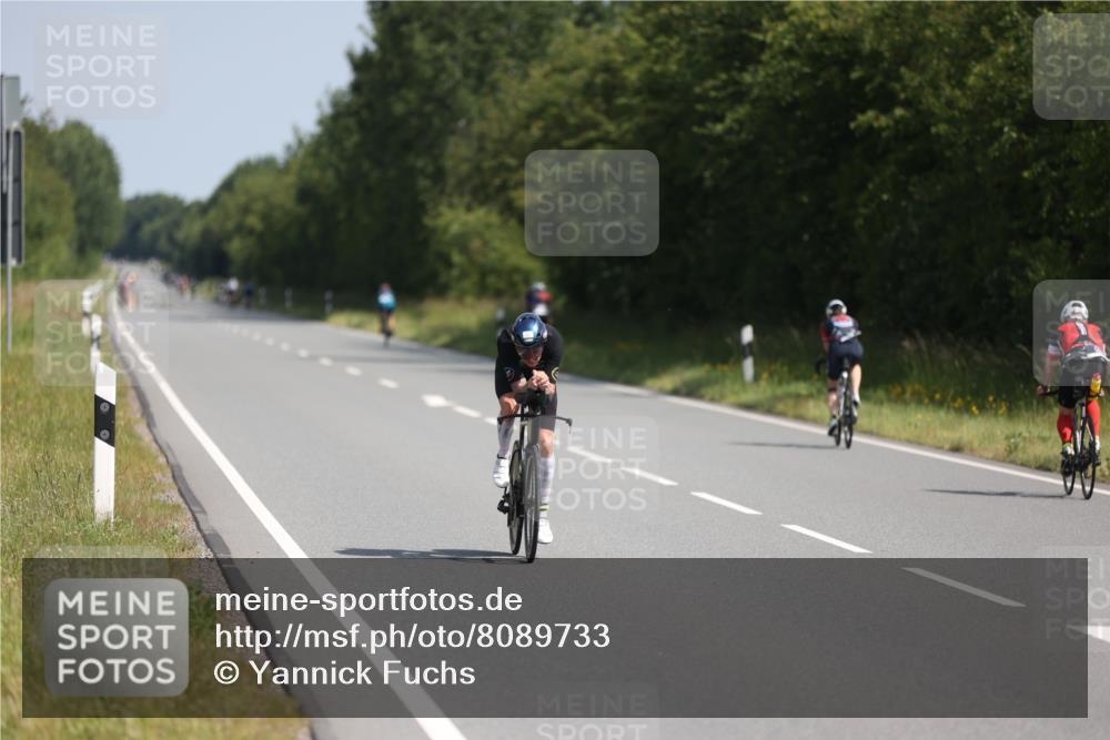 22.06.2025 - Viking Triathlon Yannick Fuchs http://msf.ph/oto/8089733 22.06.2025 11:05:34 Radfahren 93, 254, 335, 408, 657, 661 meine-sportfotos.de