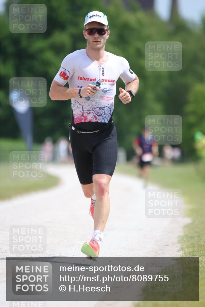 22.06.2025 - Viking Triathlon H.Heesch http://msf.ph/oto/8089755 22.06.2025 12:58:56 Laufen 521 meine-sportfotos.de