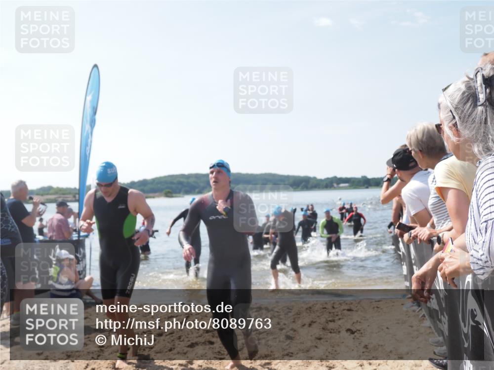 22.06.2025 - Viking Triathlon MichiJ http://msf.ph/oto/8089763 22.06.2025 10:37:38 Schwimmen 21, 131, 141, 163, 177, 180, 187, 245, 396, 411, 433, 456, 506, 614, 619, 639, 645 meine-sportfotos.de