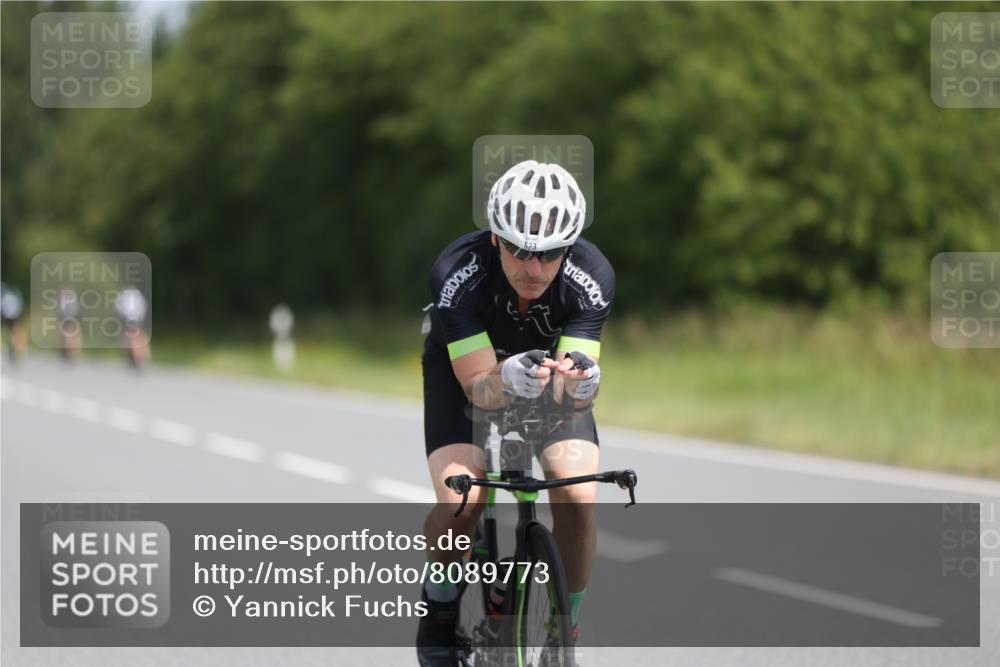 22.06.2025 - Viking Triathlon Yannick Fuchs http://msf.ph/oto/8089773 22.06.2025 11:50:18 Radfahren 72, 153, 523, 639 meine-sportfotos.de