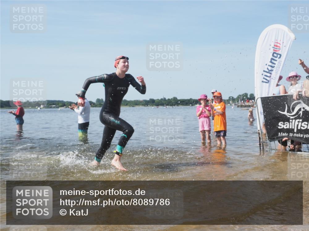 22.06.2025 - Viking Triathlon KatJ http://msf.ph/oto/8089786 22.06.2025 10:25:32 Schwimmen 2, 122, 420, 641 meine-sportfotos.de