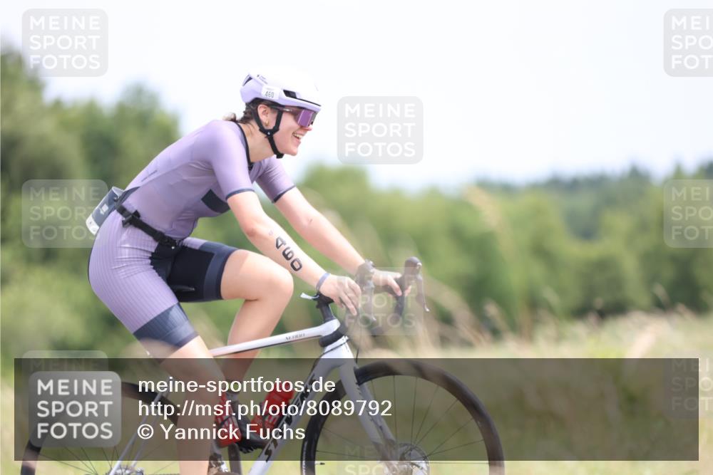 22.06.2025 - Viking Triathlon Yannick Fuchs http://msf.ph/oto/8089792 22.06.2025 13:21:38 Radfahren 249, 460, 483, 649 meine-sportfotos.de