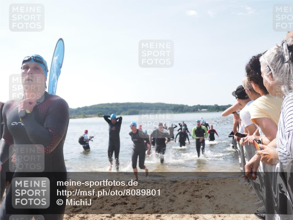 22.06.2025 - Viking Triathlon MichiJ http://msf.ph/oto/8089801 22.06.2025 10:37:39 Schwimmen 21, 131, 141, 163, 177, 187, 245, 396, 411, 433, 456, 506, 614, 619, 639, 645 meine-sportfotos.de