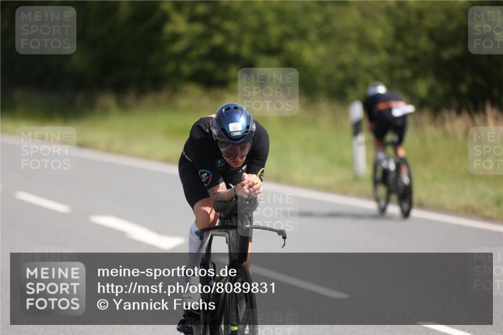 22.06.2025 - Viking Triathlon Yannick Fuchs http://msf.ph/oto/8089831 22.06.2025 11:05:37 Radfahren 93, 254, 335, 408, 535, 657, 661 meine-sportfotos.de