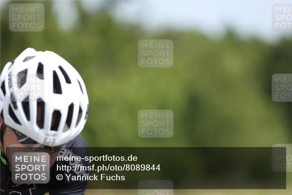 22.06.2025 - Viking Triathlon Yannick Fuchs http://msf.ph/oto/8089844 22.06.2025 11:50:20 Radfahren 72, 275, 523, 639 meine-sportfotos.de