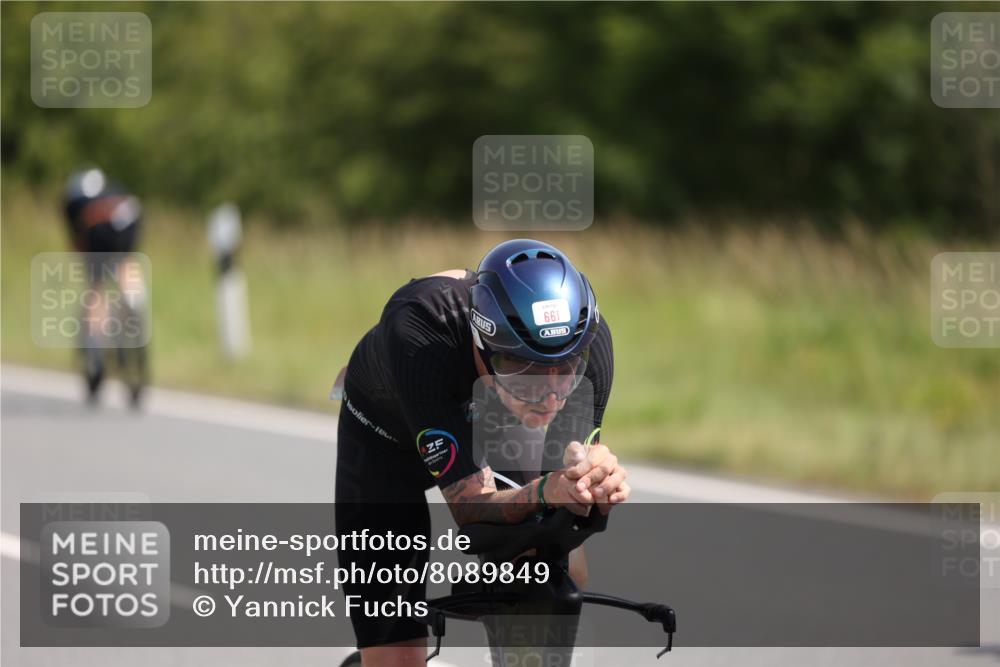 22.06.2025 - Viking Triathlon Yannick Fuchs http://msf.ph/oto/8089849 22.06.2025 11:05:37 Radfahren 93, 254, 335, 408, 535, 657, 661 meine-sportfotos.de
