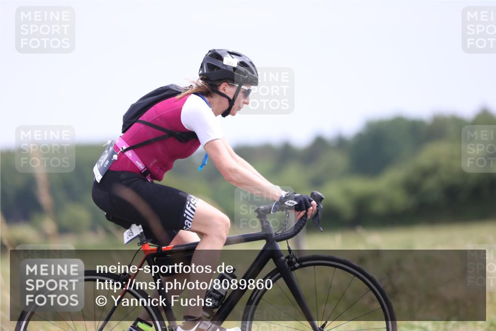 22.06.2025 - Viking Triathlon Yannick Fuchs http://msf.ph/oto/8089860 22.06.2025 13:21:42 Radfahren 249, 364, 460 meine-sportfotos.de