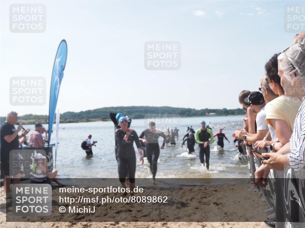 22.06.2025 - Viking Triathlon MichiJ http://msf.ph/oto/8089862 22.06.2025 10:37:40 Schwimmen 21, 131, 141, 163, 177, 187, 245, 396, 411, 433, 456, 506, 614, 619, 639, 645 meine-sportfotos.de