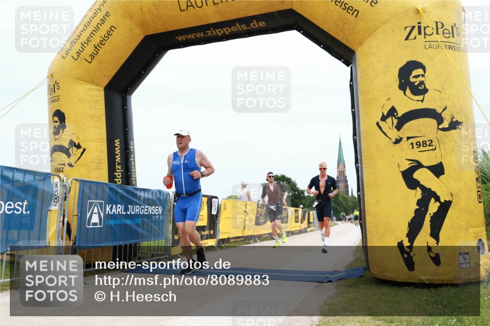 22.06.2025 - Viking Triathlon H.Heesch http://msf.ph/oto/8089883 22.06.2025 13:34:56 Laufen 109, 229, 238 meine-sportfotos.de