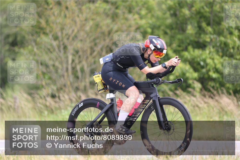 22.06.2025 - Viking Triathlon Yannick Fuchs http://msf.ph/oto/8089899 22.06.2025 13:21:51 Radfahren 37, 364, 406 meine-sportfotos.de