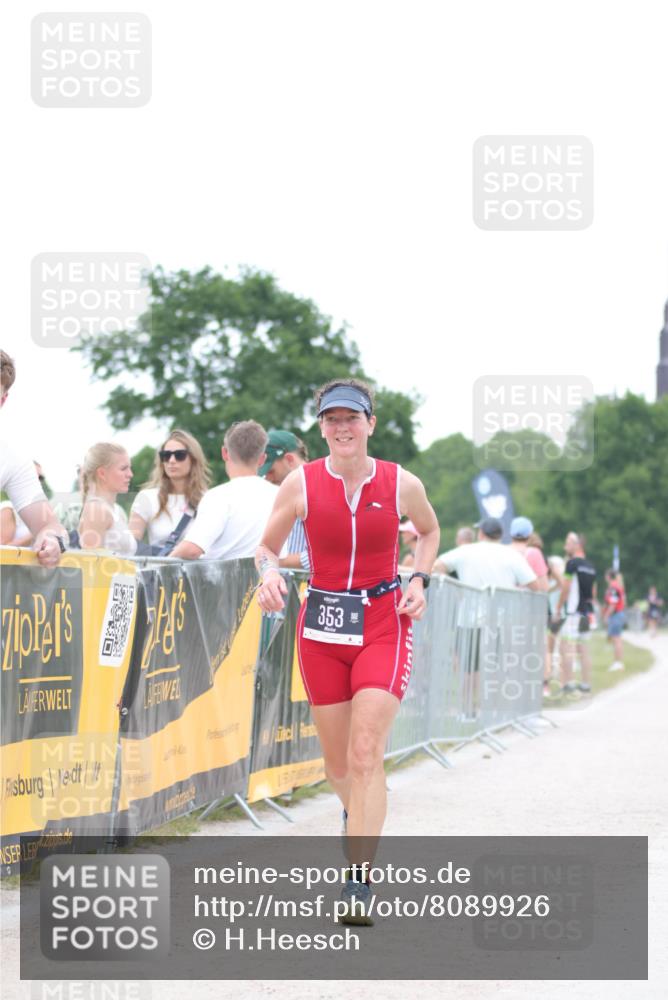 22.06.2025 - Viking Triathlon H.Heesch http://msf.ph/oto/8089926 22.06.2025 16:00:16 Laufen 353 meine-sportfotos.de