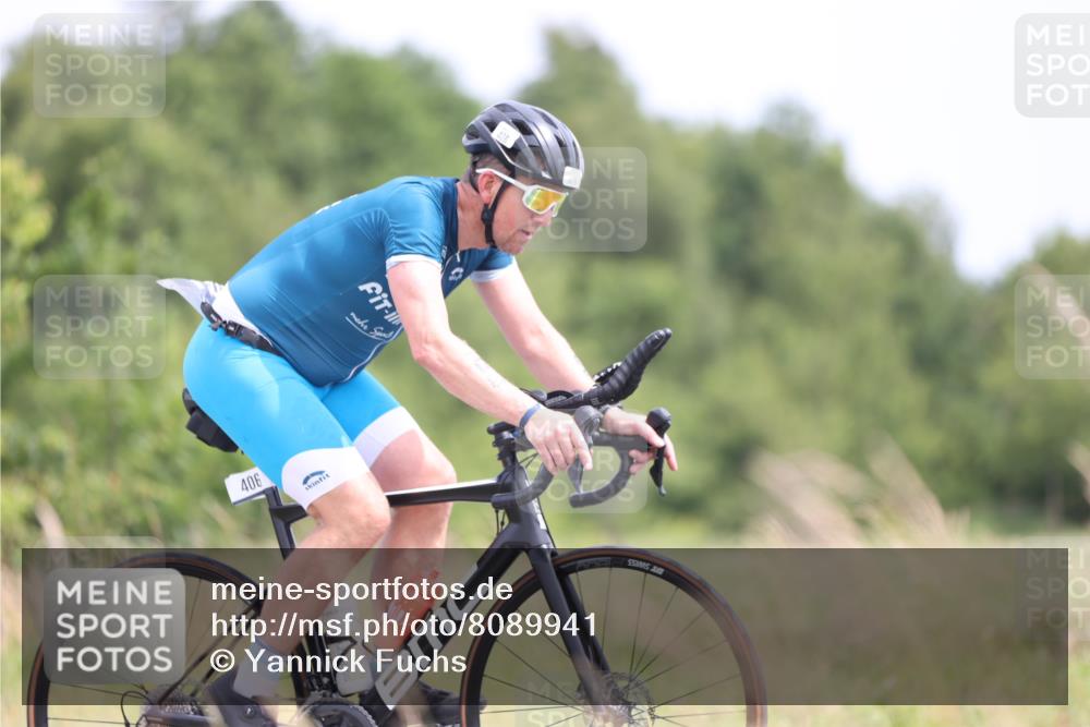22.06.2025 - Viking Triathlon Yannick Fuchs http://msf.ph/oto/8089941 22.06.2025 13:21:53 Radfahren 37, 133, 364, 406 meine-sportfotos.de