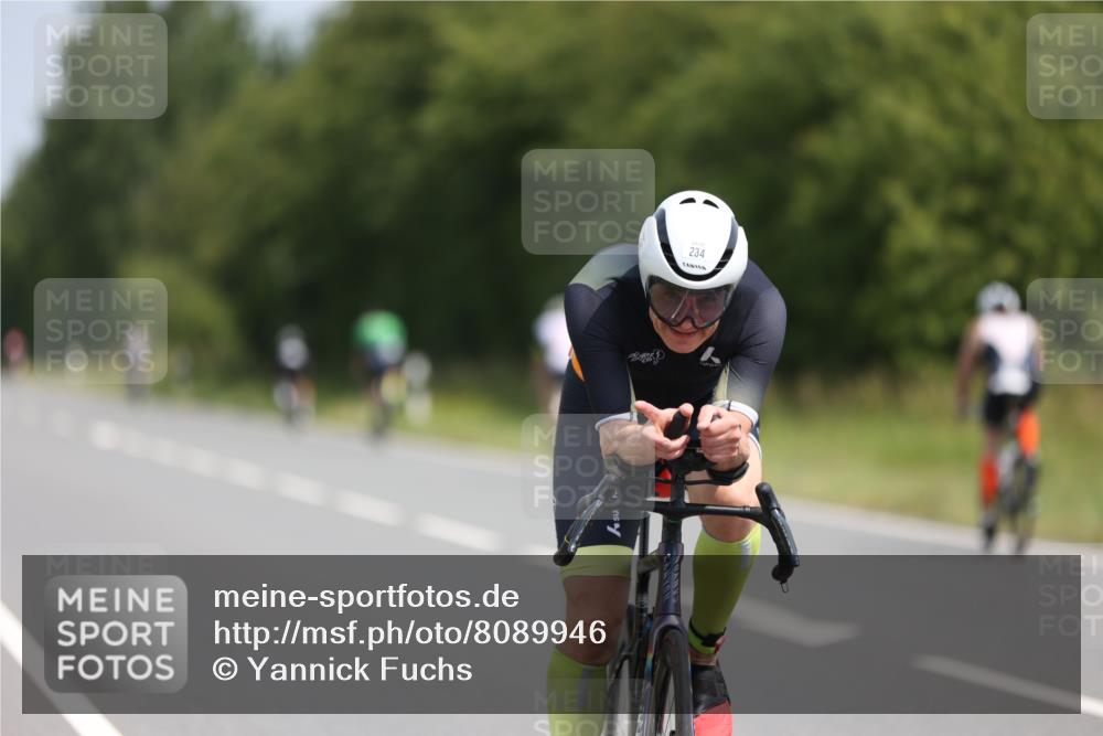 22.06.2025 - Viking Triathlon Yannick Fuchs http://msf.ph/oto/8089946 22.06.2025 11:50:44 Radfahren 17, 234, 509 meine-sportfotos.de