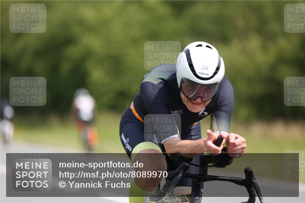 22.06.2025 - Viking Triathlon Yannick Fuchs http://msf.ph/oto/8089970 22.06.2025 11:50:44 Radfahren 17, 234, 509 meine-sportfotos.de