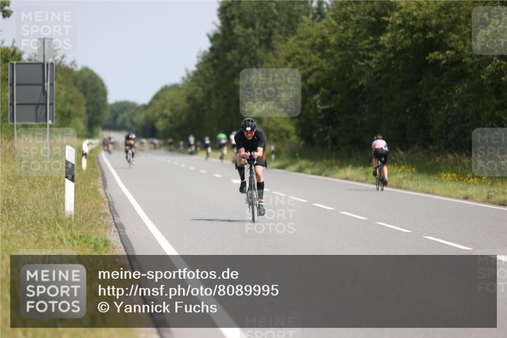 22.06.2025 - Viking Triathlon Yannick Fuchs http://msf.ph/oto/8089995 22.06.2025 11:50:52 Radfahren 14, 17, 358, 403, 440 meine-sportfotos.de