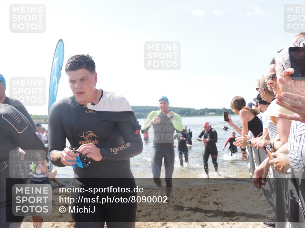 22.06.2025 - Viking Triathlon MichiJ http://msf.ph/oto/8090002 22.06.2025 10:37:43 Schwimmen 21, 141, 163, 177, 187, 245, 396, 411, 433, 506, 614, 619, 639, 645 meine-sportfotos.de