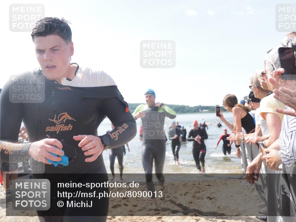 22.06.2025 - Viking Triathlon MichiJ http://msf.ph/oto/8090013 22.06.2025 10:37:44 Schwimmen 141, 163, 177, 187, 245, 396, 411, 433, 506, 614, 619, 639, 645 meine-sportfotos.de