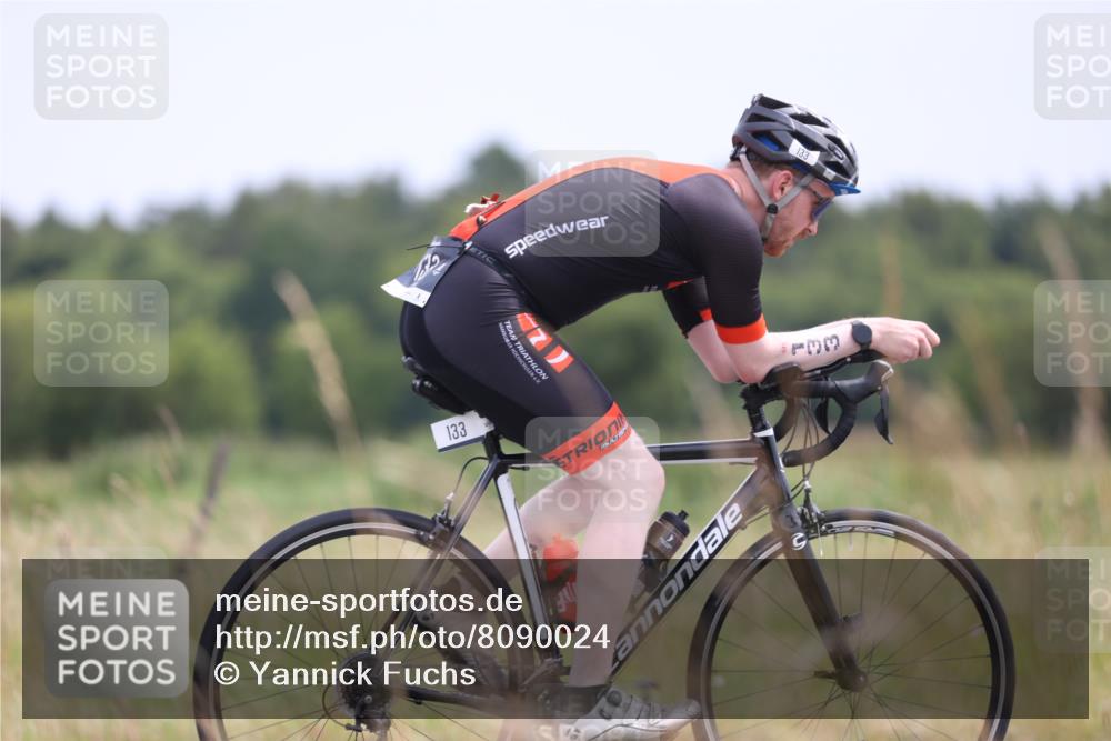 22.06.2025 - Viking Triathlon Yannick Fuchs http://msf.ph/oto/8090024 22.06.2025 13:22:01 Radfahren 133 meine-sportfotos.de