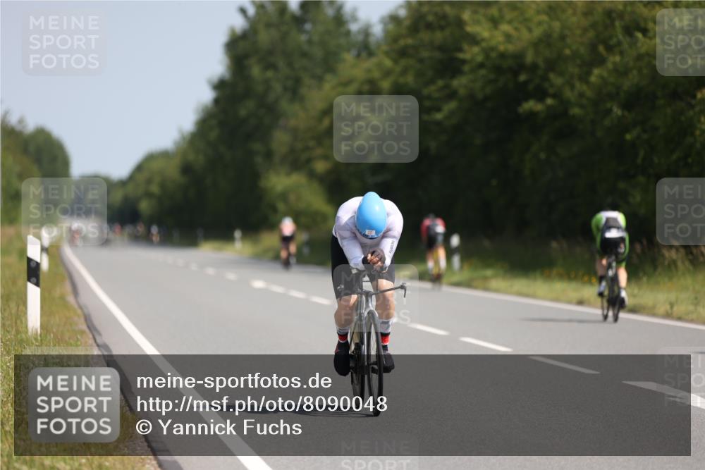 22.06.2025 - Viking Triathlon Yannick Fuchs http://msf.ph/oto/8090048 22.06.2025 11:06:21 Radfahren 78, 89, 110, 153, 361, 376, 487, 642 meine-sportfotos.de
