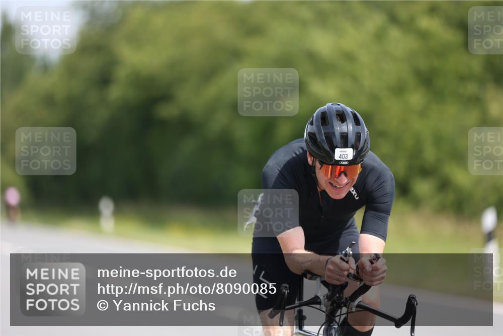 22.06.2025 - Viking Triathlon Yannick Fuchs http://msf.ph/oto/8090085 22.06.2025 11:50:56 Radfahren 14, 17, 358, 403, 440 meine-sportfotos.de