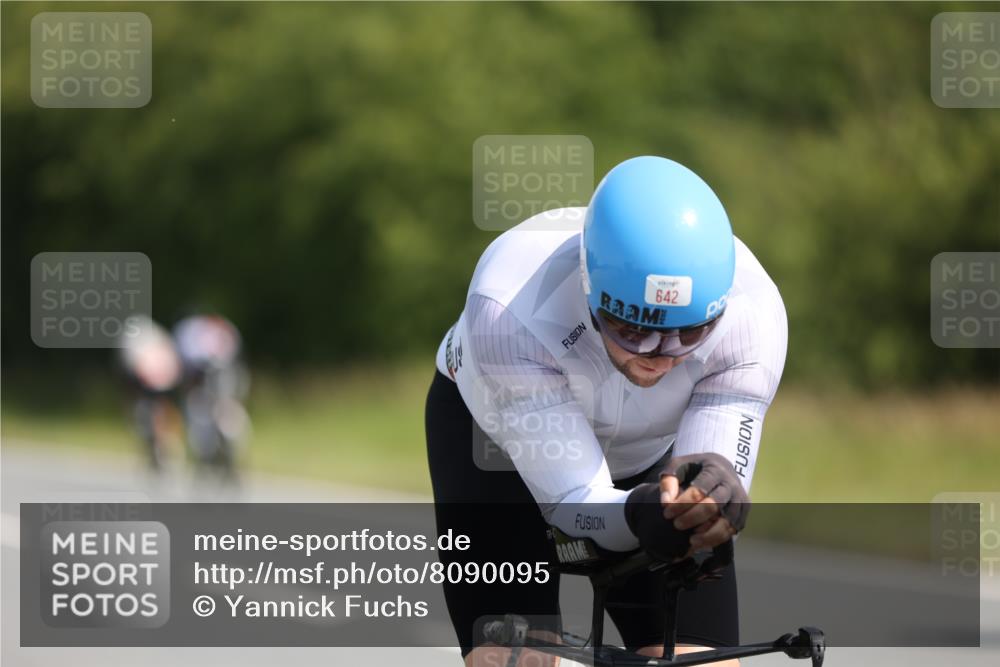 22.06.2025 - Viking Triathlon Yannick Fuchs http://msf.ph/oto/8090095 22.06.2025 11:06:22 Radfahren 78, 89, 110, 153, 361, 376, 427, 642 meine-sportfotos.de